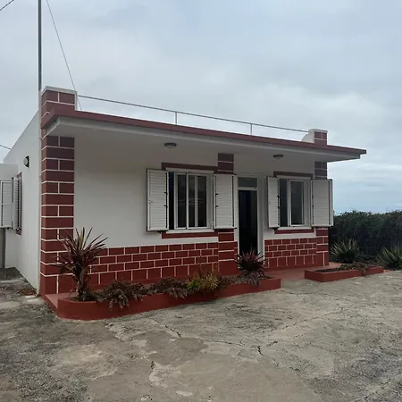 Casa Amagar * تيخارافي